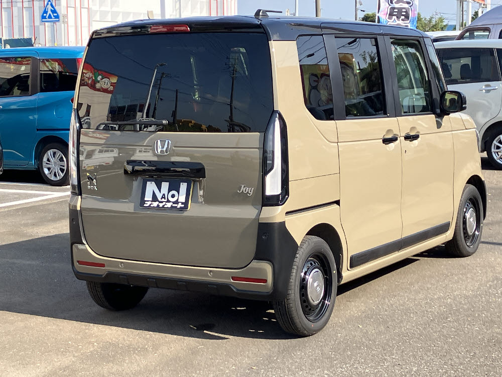 ホンダ　Ｎ ＢＯＸ ＪＯＹ　8インチDA4枚目