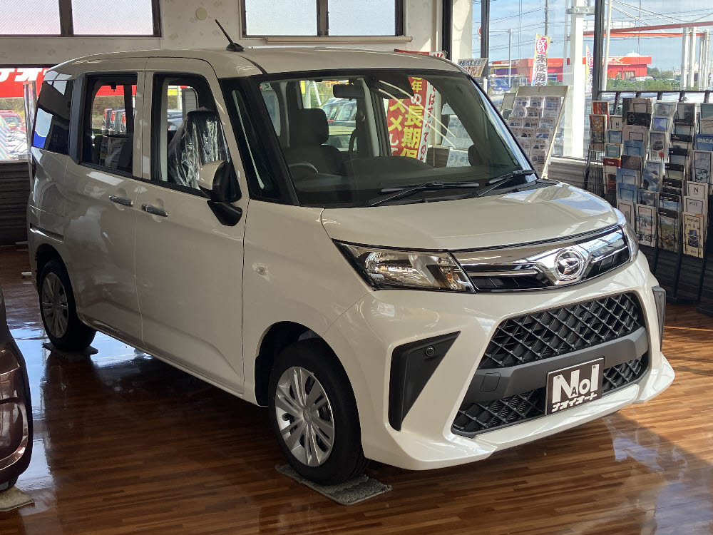 ダイハツ　トール　X 9インチDO付2枚目