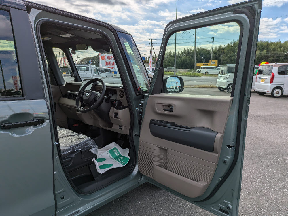 ホンダ　N BOX JOY　8インチDA10枚目