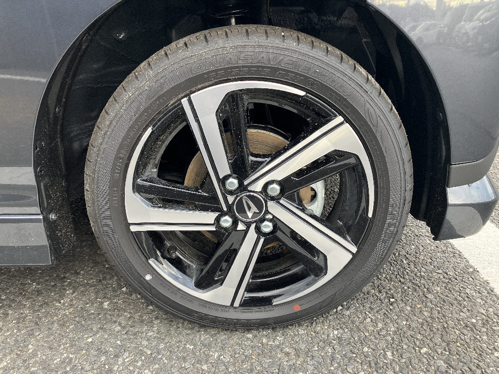 ダイハツ　ムーヴ　RS　9インチDO8枚目