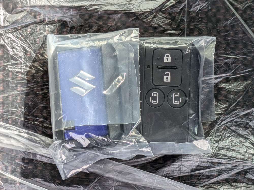 スズキ　スペーシアカスタム HYBRID XS 全方位9ナビ14枚目