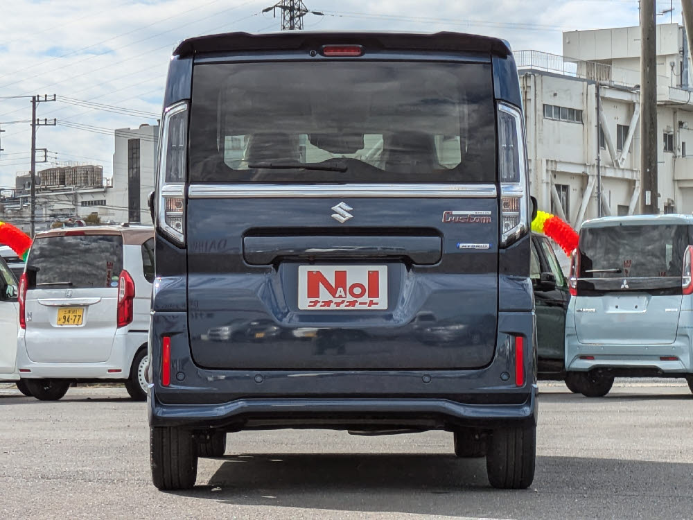 スズキ　スペーシアカスタム HYBRID XS 全方位9ナビ4枚目