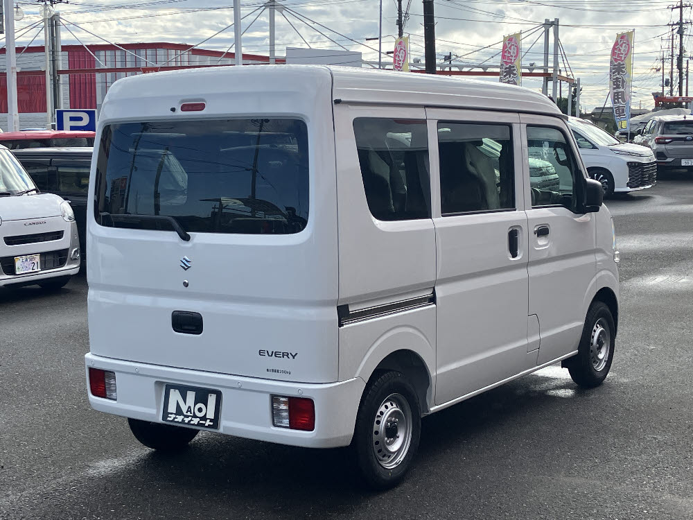 スズキ　エブリイバン　PA-LTD 2WD CVT4枚目