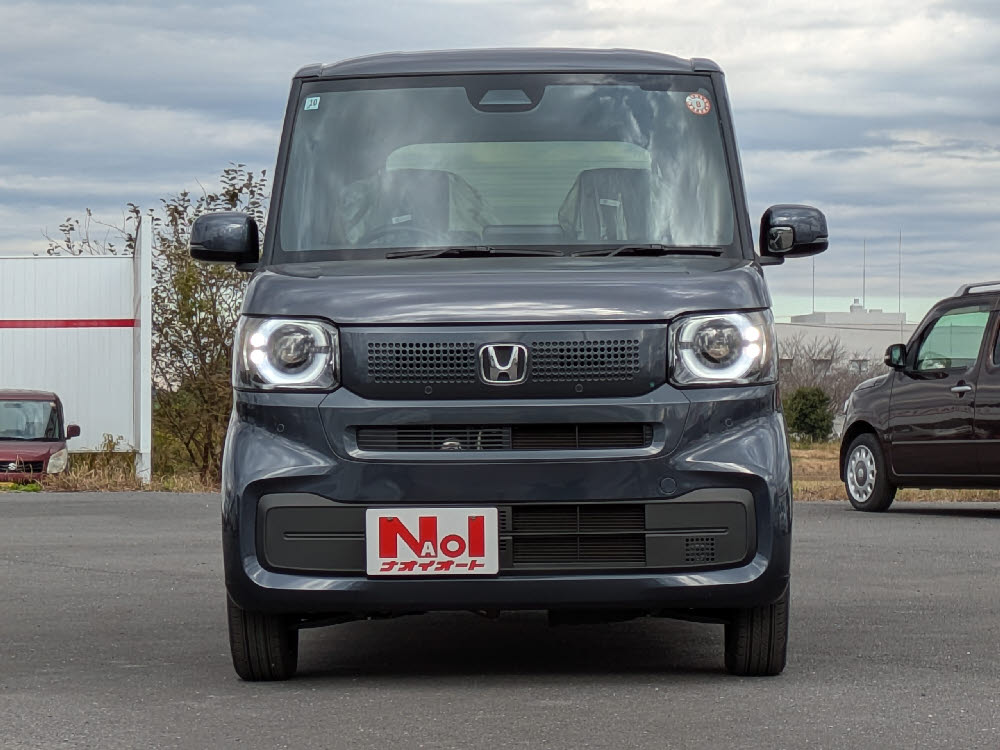 ホンダ　Ｎ ＢＯＸ　8インチナビ(VXM-245ZFEi)1枚目