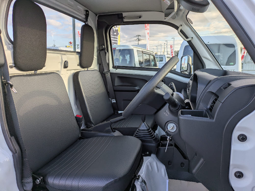 ダイハツ　ハイゼットトラック 4WD 5MT13枚目