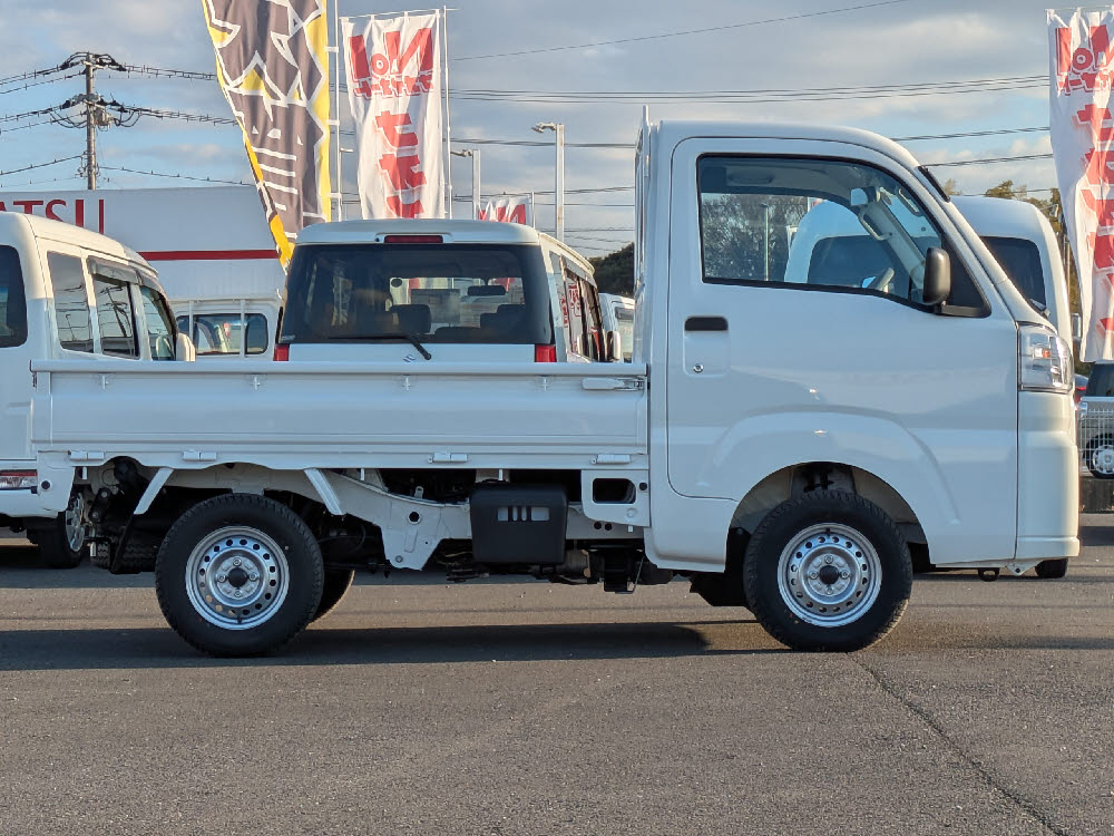 ダイハツ　ハイゼットトラック 4WD 5MT2枚目