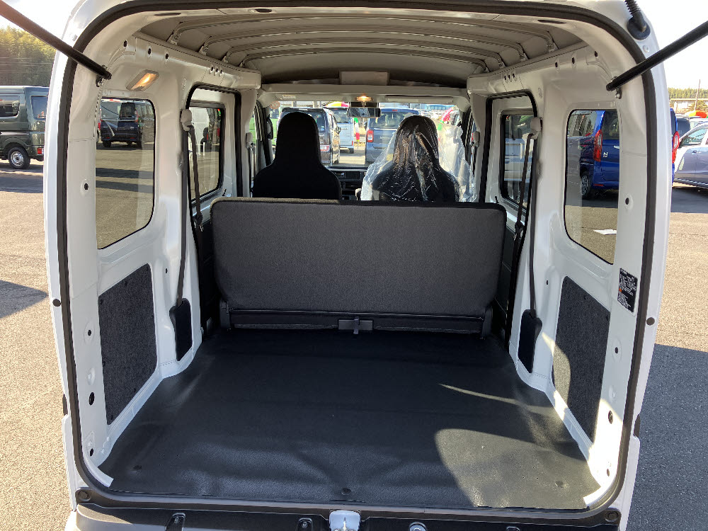 ダイハツ　ハイゼットカーゴ　デラックス9枚目