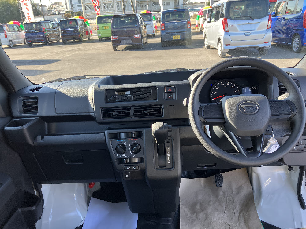 ダイハツ　ハイゼットカーゴ　デラックス11枚目