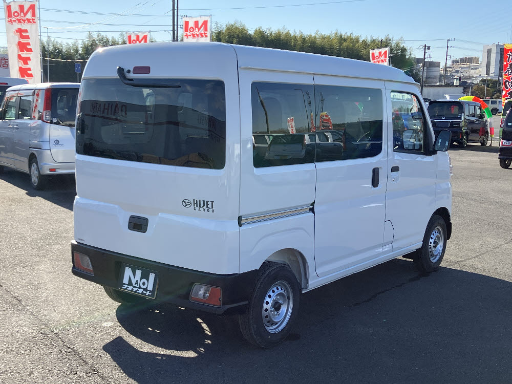 ダイハツ　ハイゼットカーゴ　デラックス4枚目