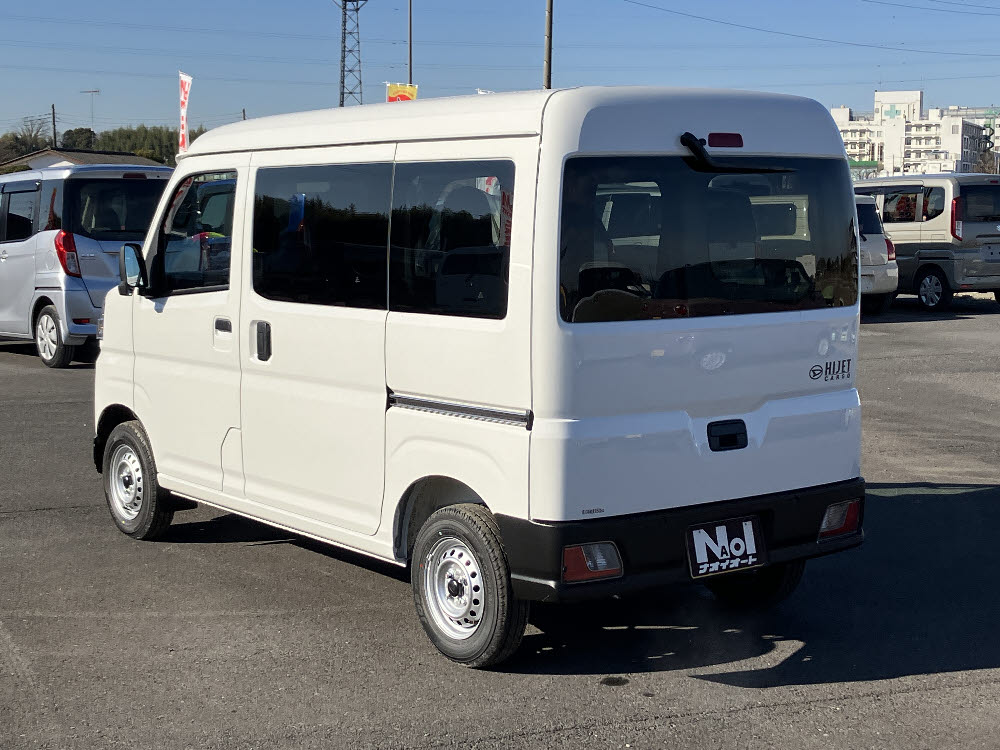 ダイハツ　ハイゼットカーゴ　デラックス6枚目