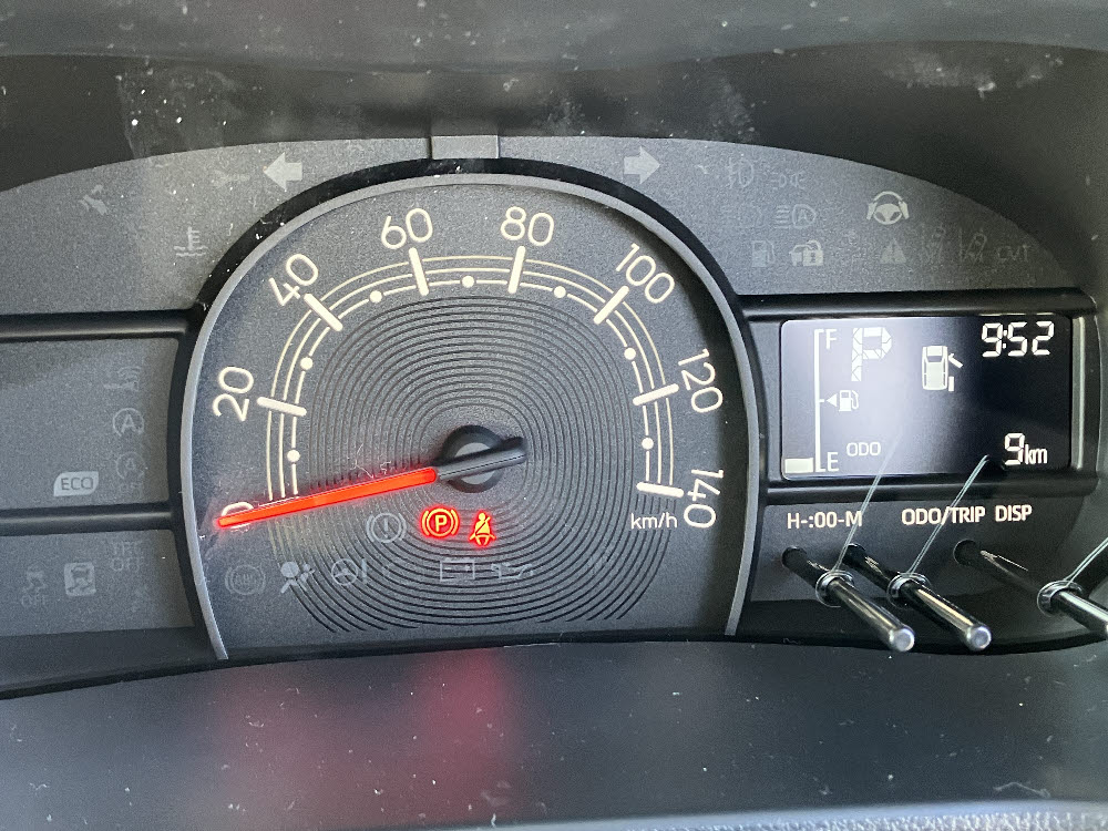 ダイハツ　ムーヴキャンバス　ストライプスX UGP ODレス13枚目