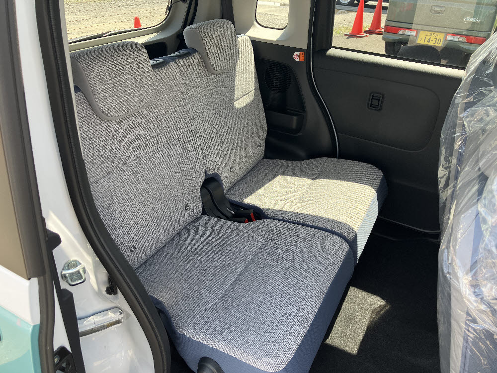 ダイハツ　ムーヴキャンバス　ストライプス X UGP ODレス11枚目