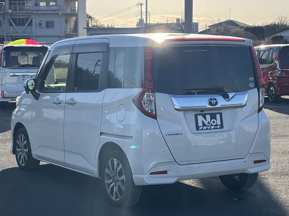トヨタ　ルーミーカスタム　GT6枚目