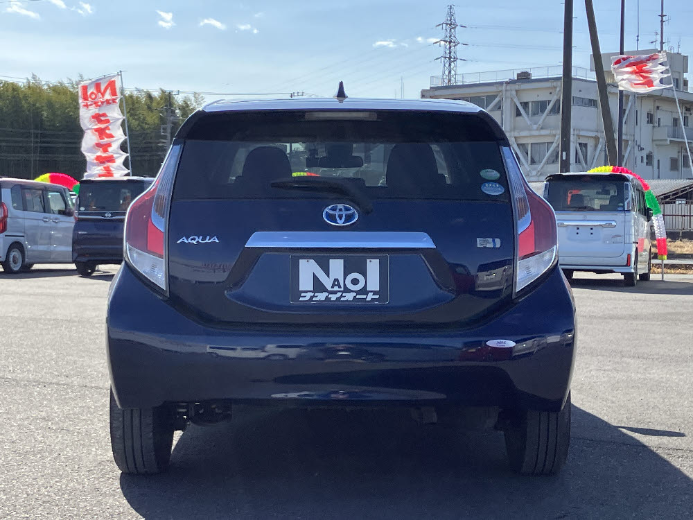 トヨタ　アクア　S スタイルブラック5枚目