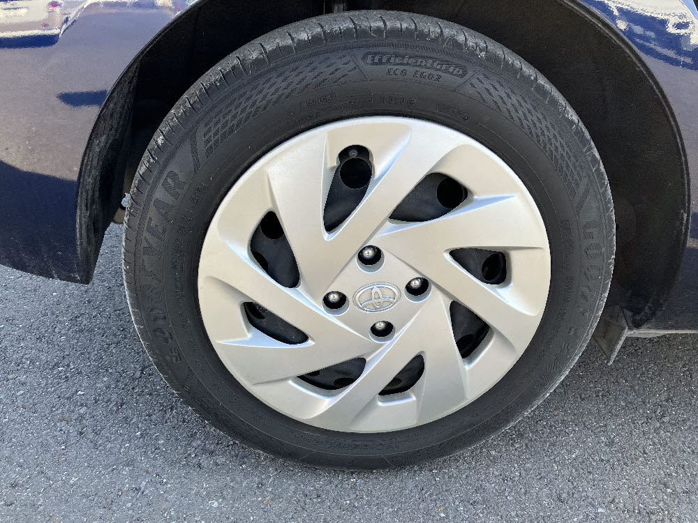 トヨタ　アクア　S スタイルブラック8枚目