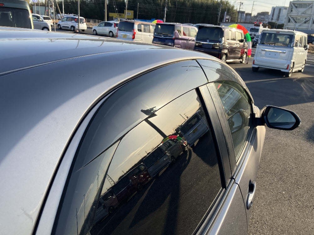 トヨタ　ヤリス　X11枚目