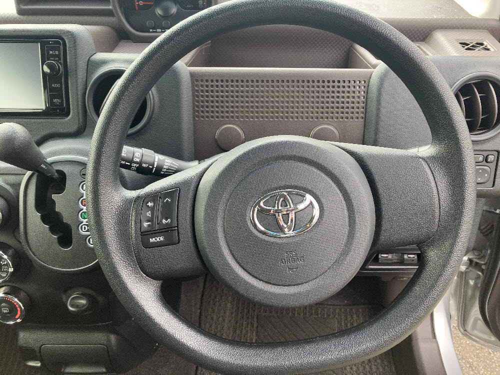 トヨタ　スペイド　F12枚目