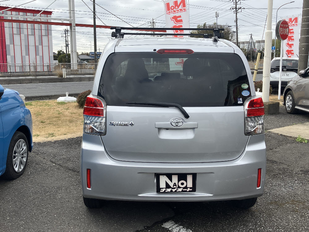 トヨタ　スペイド　F5枚目