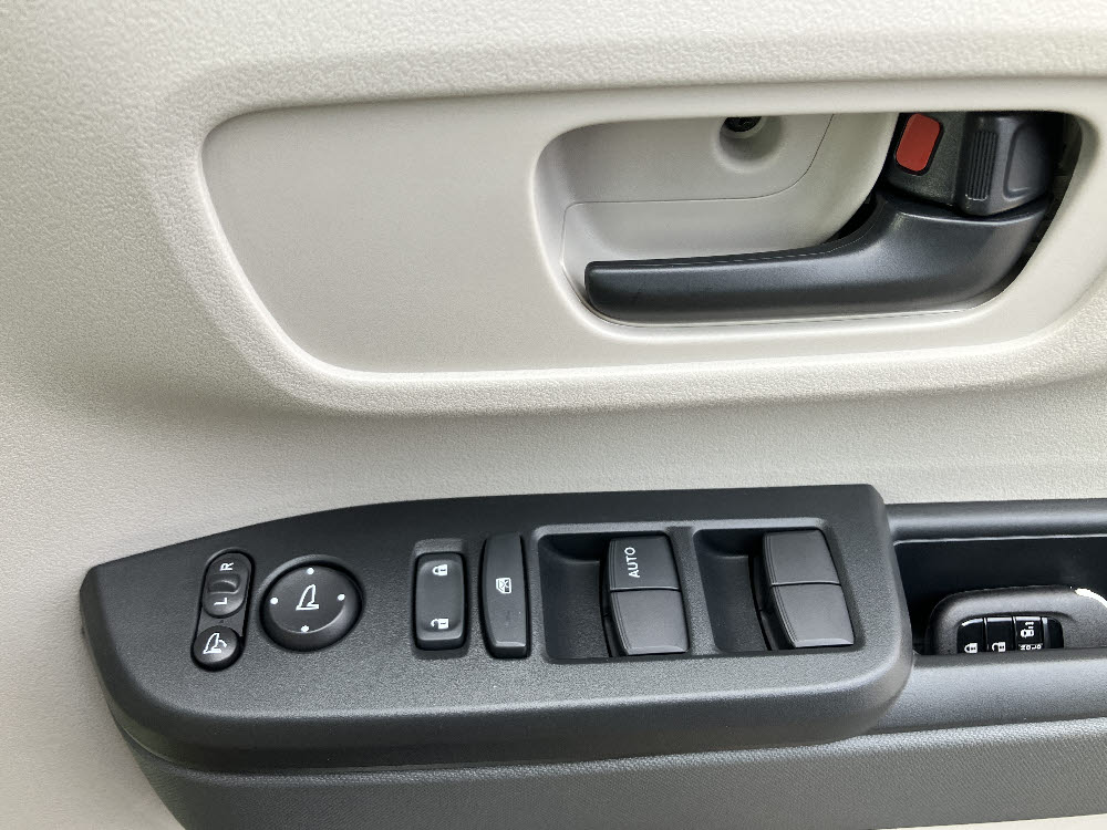 ホンダ　Ｎ ＢＯＸ　ODレス15枚目