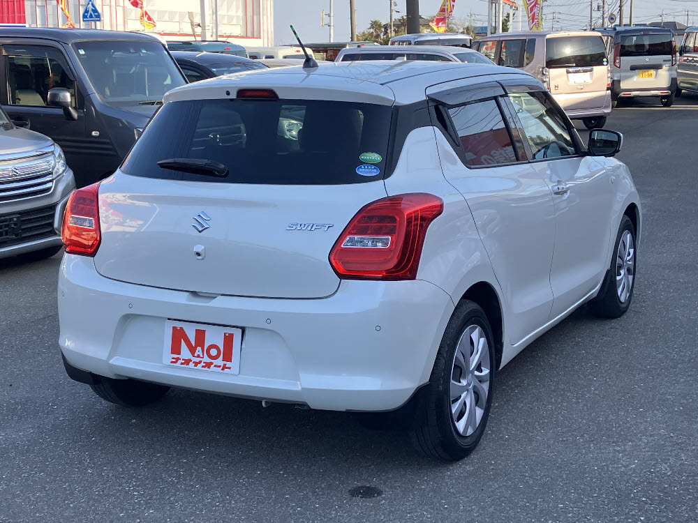 スズキ　スイフト　XG 全方位モニター用カメラPKG DSBS4枚目