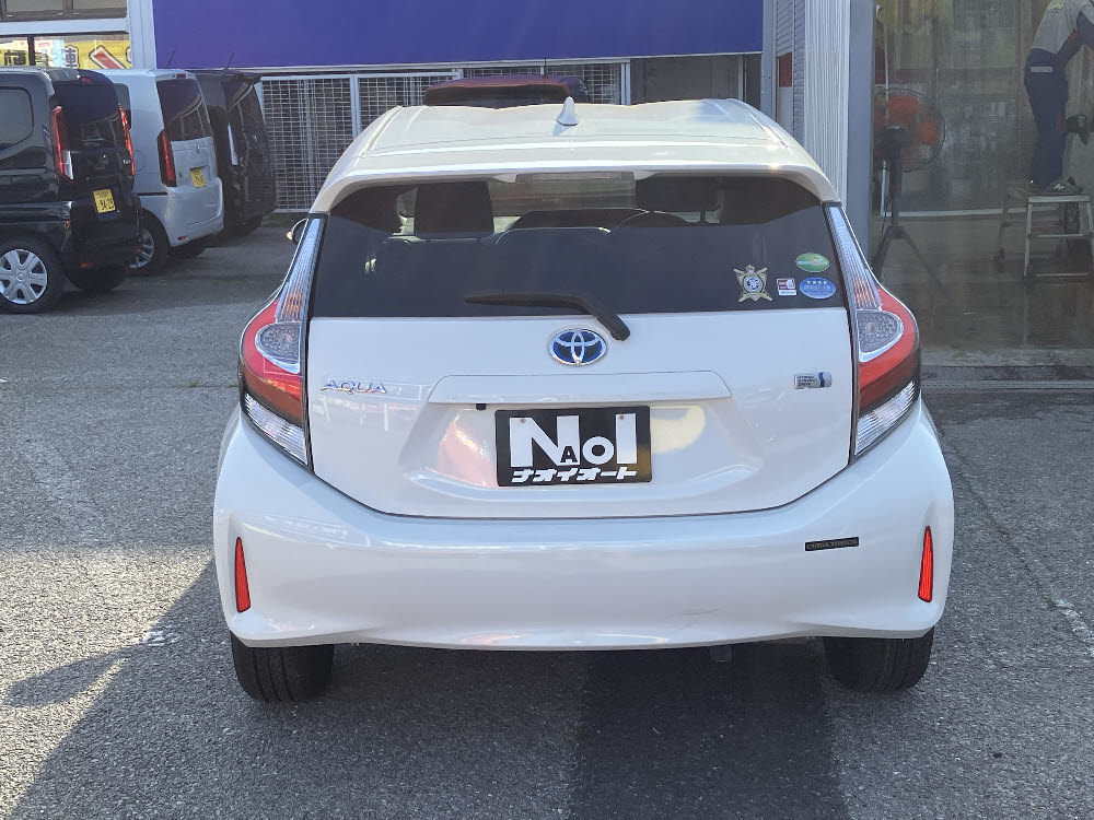 トヨタ　アクア　S 純正7インチナビ5枚目