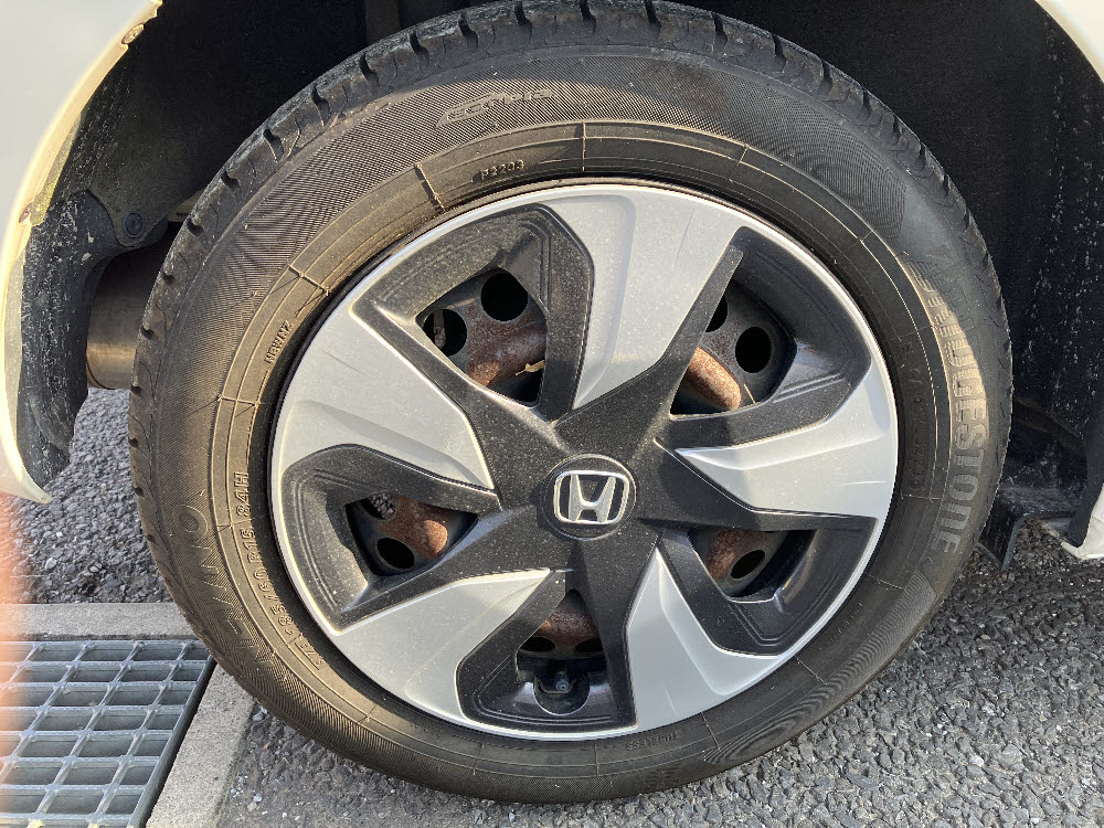 ホンダ　フィットハイブリット　F PKG 7インチナビ10枚目