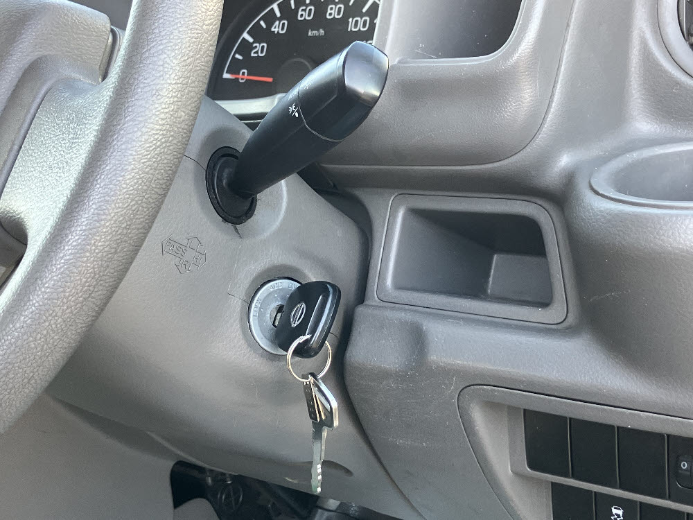 ニッサン　ＮＶ１００クリッパー　V DX10枚目