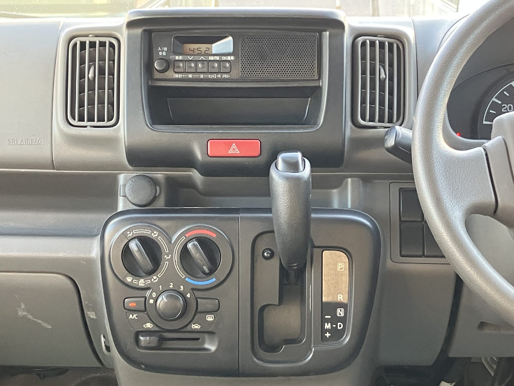ニッサン　ＮＶ１００クリッパー　V DX5枚目