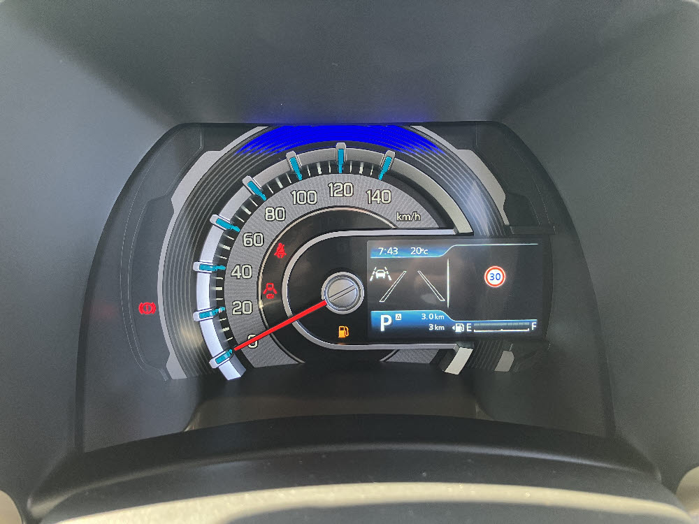 スズキ　ハスラー　HYBRID G 2WD18枚目