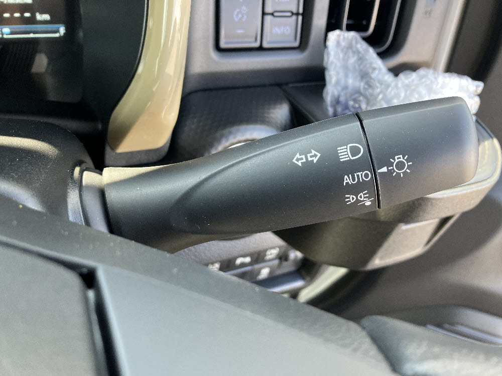 スズキ　ハスラー　HYBRID G 2WD17枚目