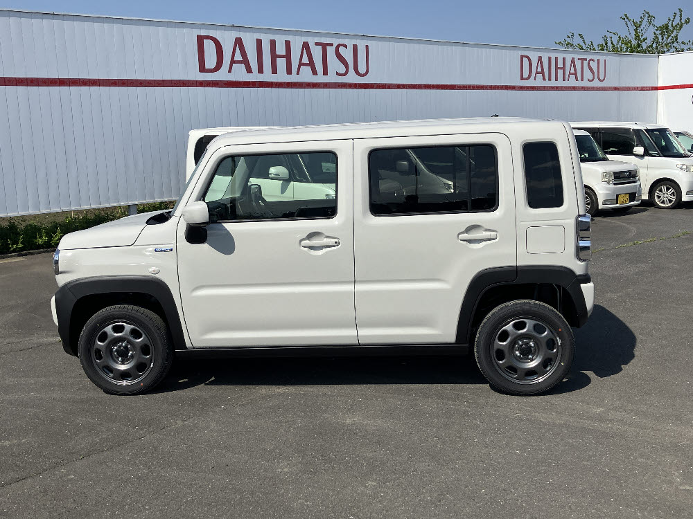 スズキ　ハスラー　HYBRID G 2WD7枚目