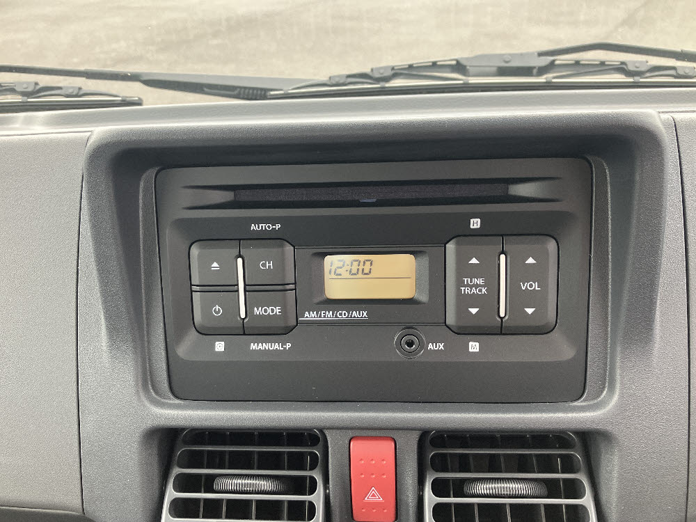 ニッサン　ＮＴ１００クリッパー　GX 4WD 5MT15枚目