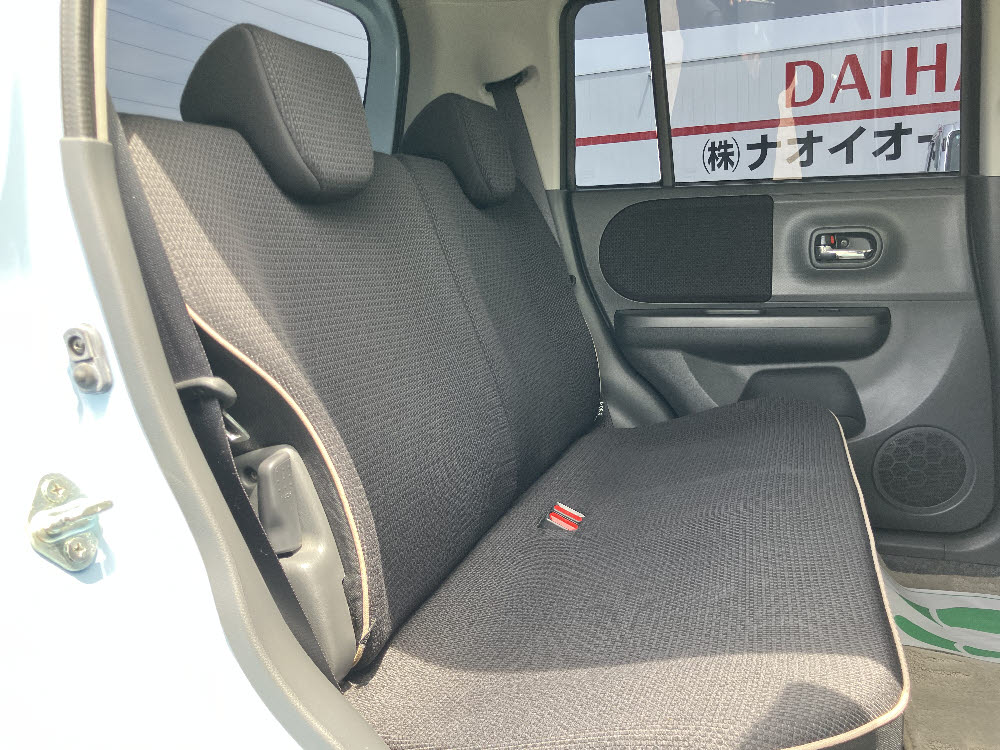 スズキ　ラパン　10thアニバーサリーリミテッド16枚目