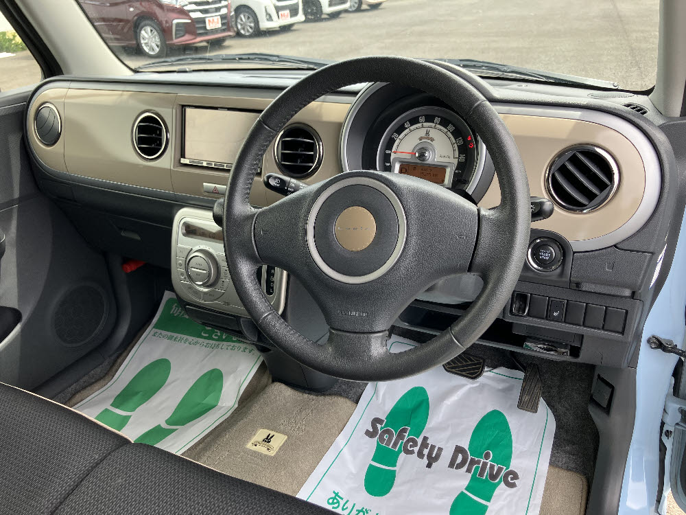 スズキ　ラパン　10thアニバーサリーリミテッド3枚目