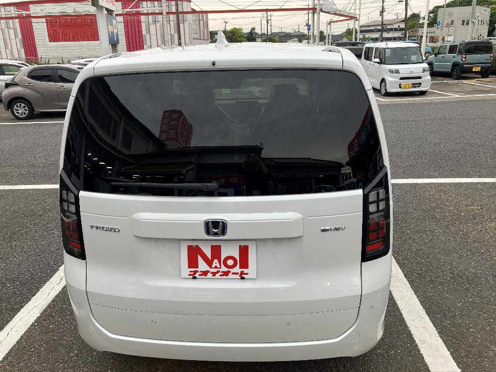 ホンダ　フリード　e:HEV AIR EX 純正8インチナビ 5枚目