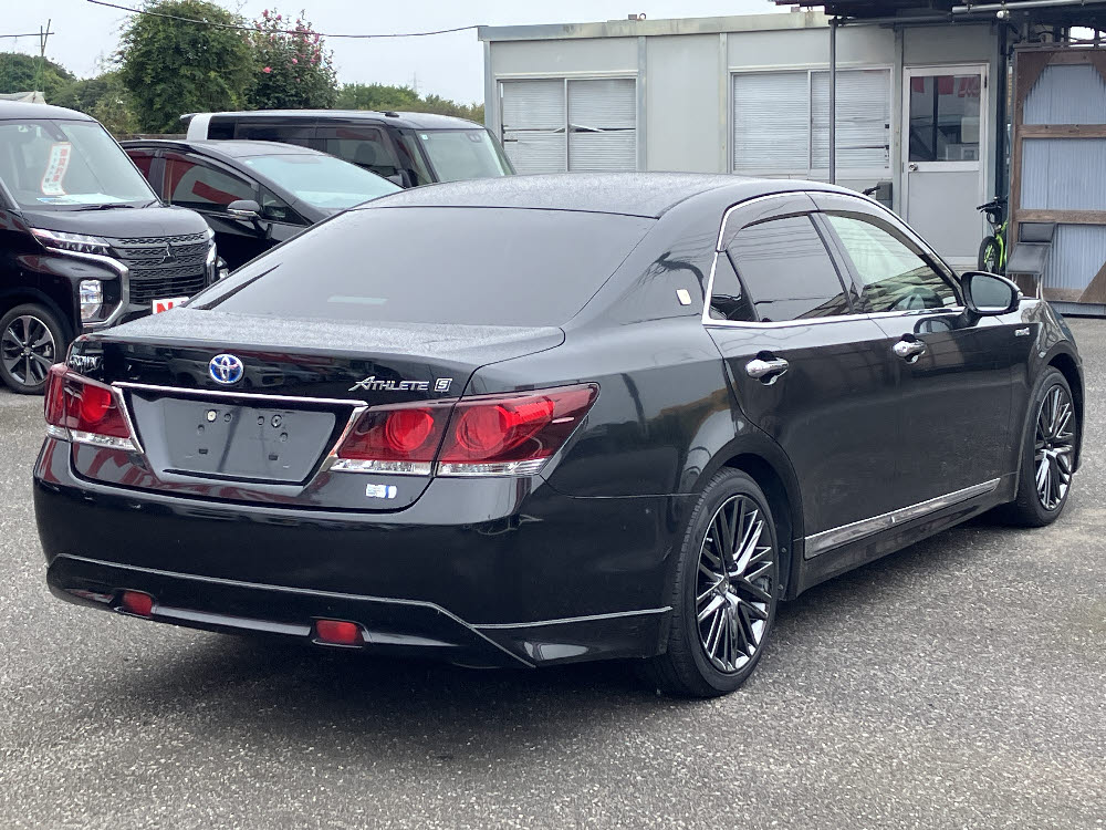 トヨタ　クラウンハイブリッド　アスリート S4枚目