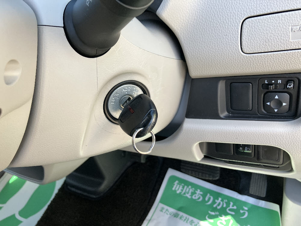 ニッサン デイズ J エマB17枚目