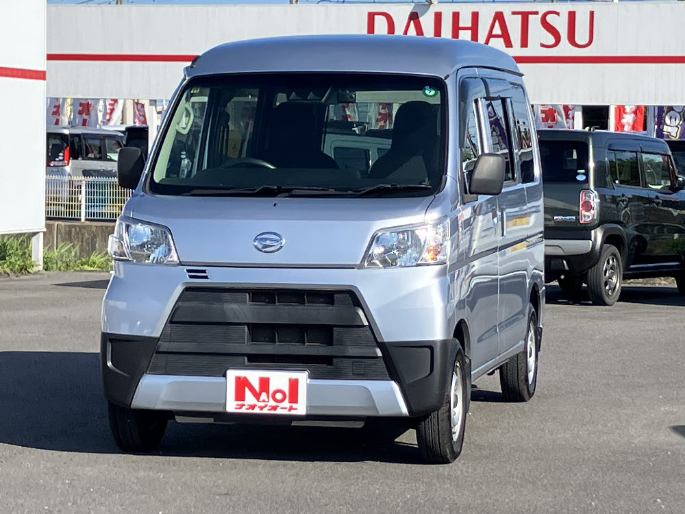 ダイハツ　ハイゼットカーゴ　デラックス SAⅢ9枚目