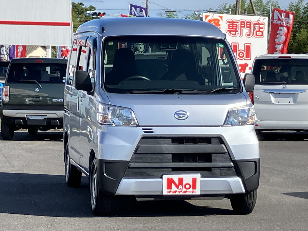 ダイハツ　ハイゼットカーゴ　デラックス SAⅢ8枚目