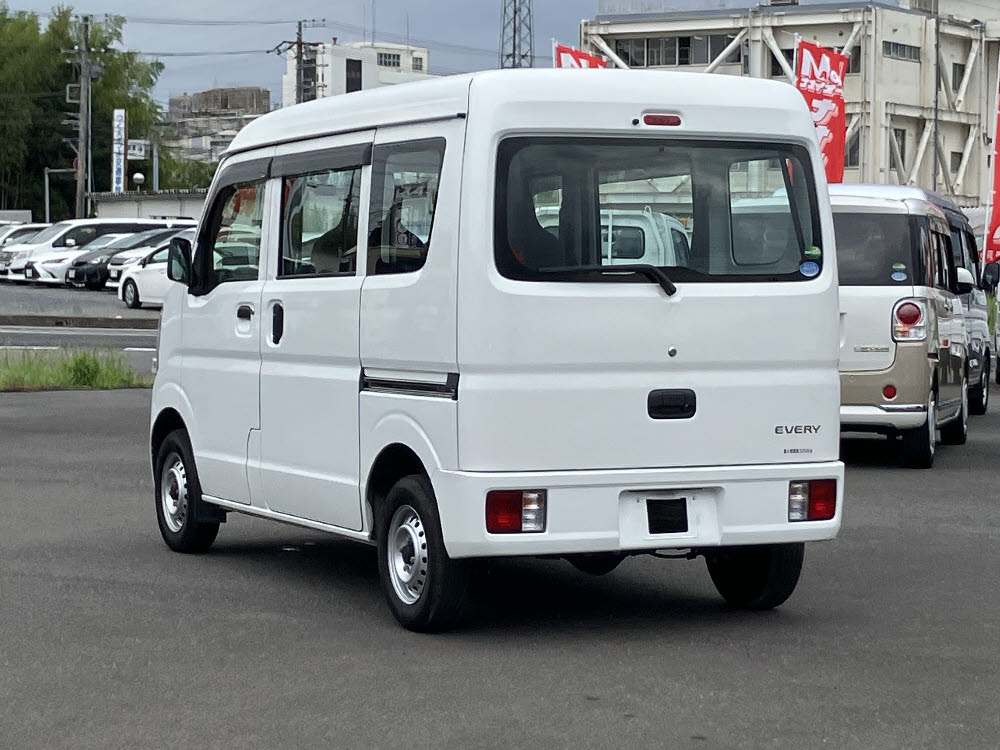 スズキ エブリィバン PA2枚目