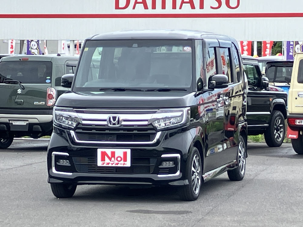 ホンダ　Ｎ ＢＯＸカスタム　L9枚目