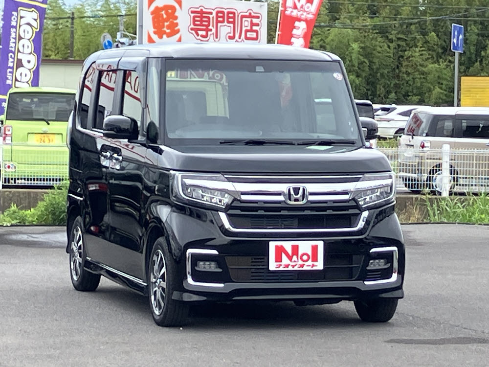 ホンダ　Ｎ ＢＯＸカスタム　L8枚目