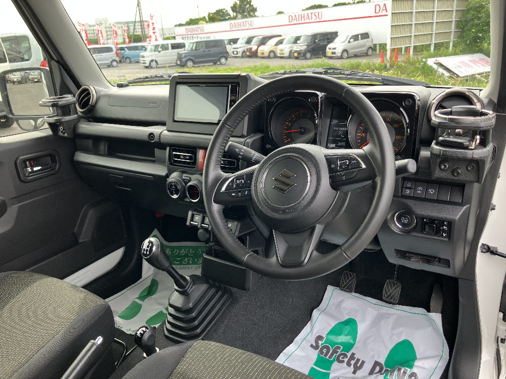 スズキ　ジムニー　XC　MT11枚目