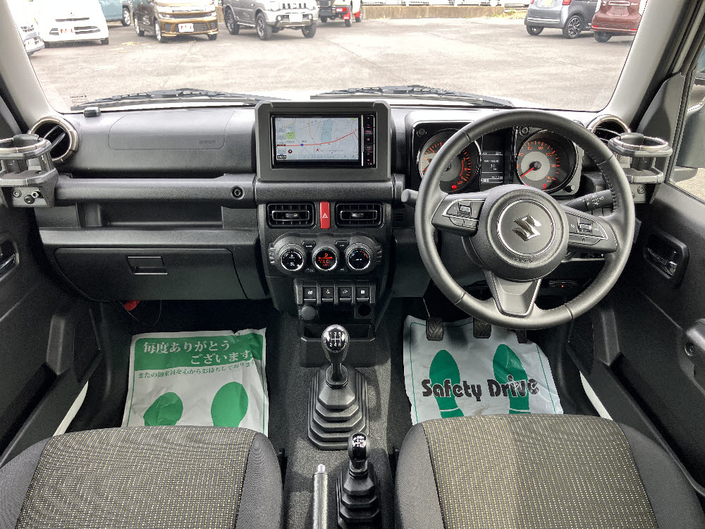 スズキ　ジムニー　XC　MT12枚目