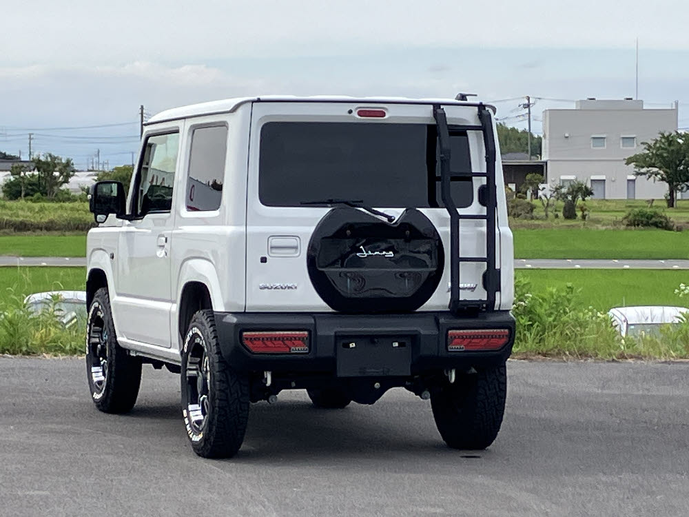スズキ　ジムニー　XC　MT3枚目