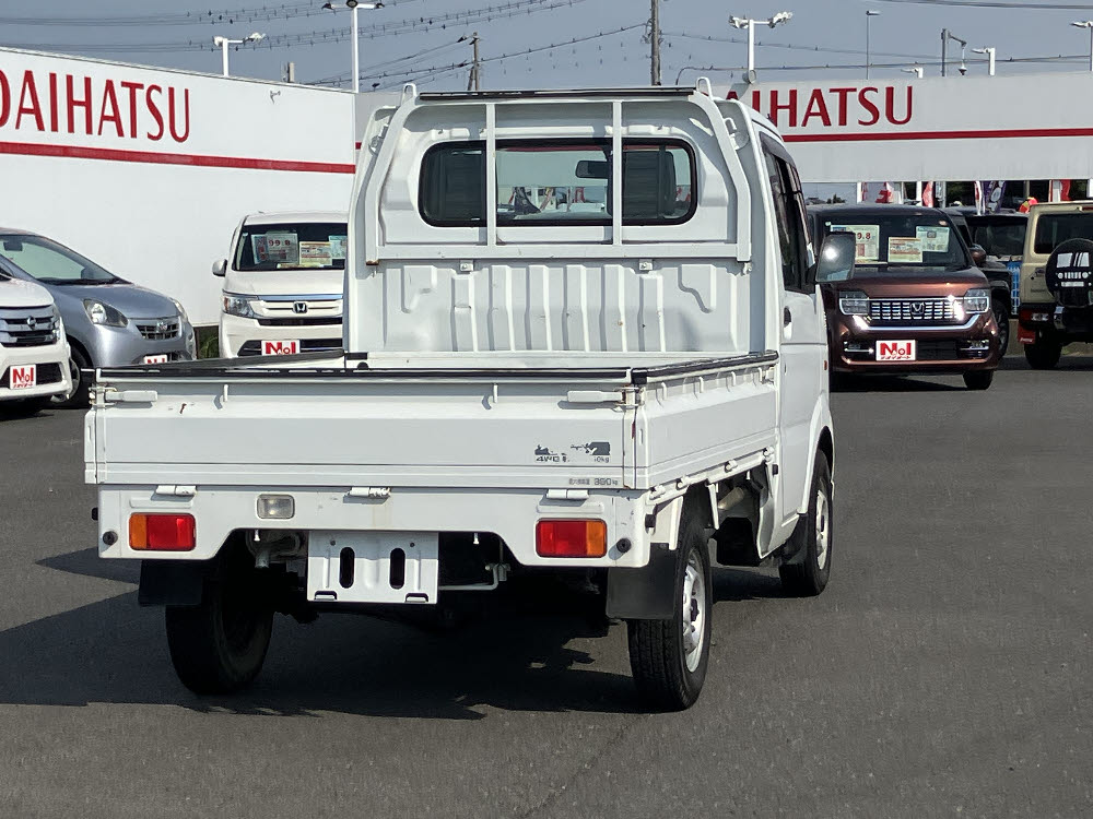 スズキ　キャリートラック　KC パワステ 4WD MT4枚目