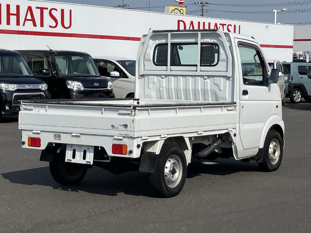スズキ　キャリートラック　KC パワステ 4WD MT5枚目