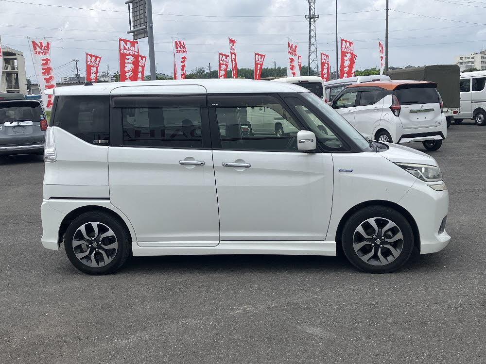 スズキ　ソリオバンデット　F LTD 8インチナビ3枚目