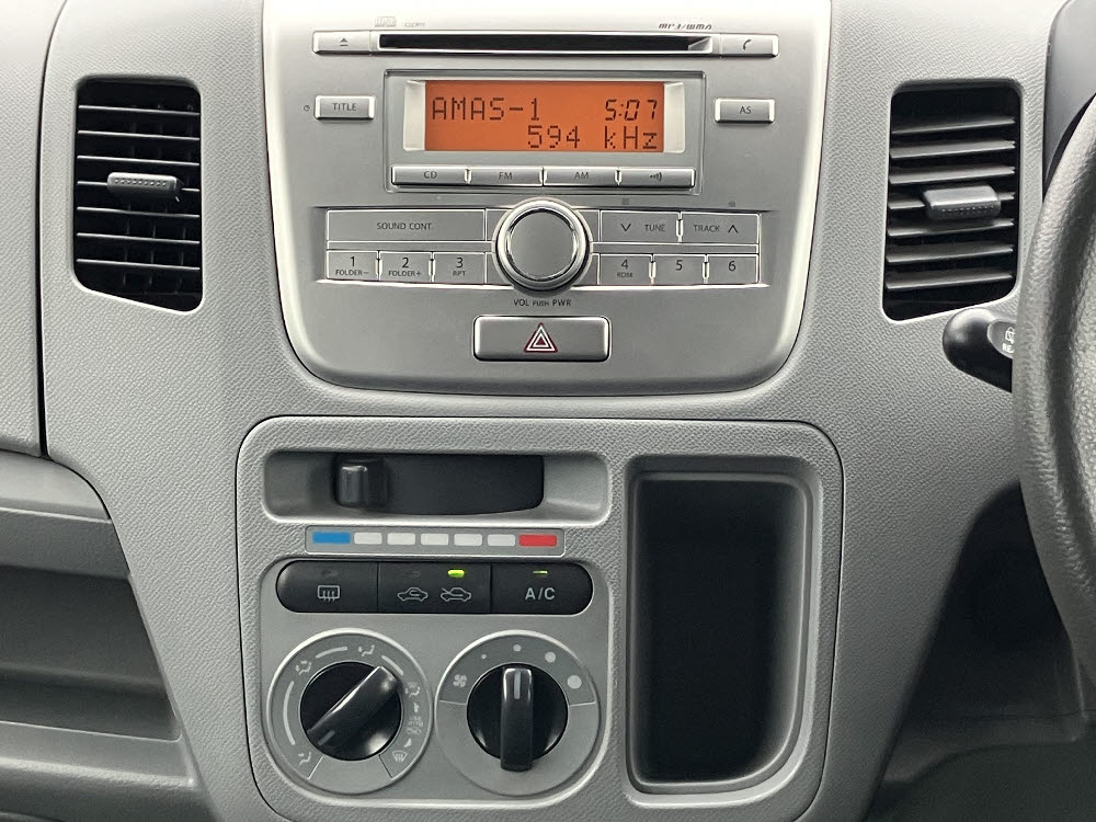 スズキ ワゴンR FX13枚目