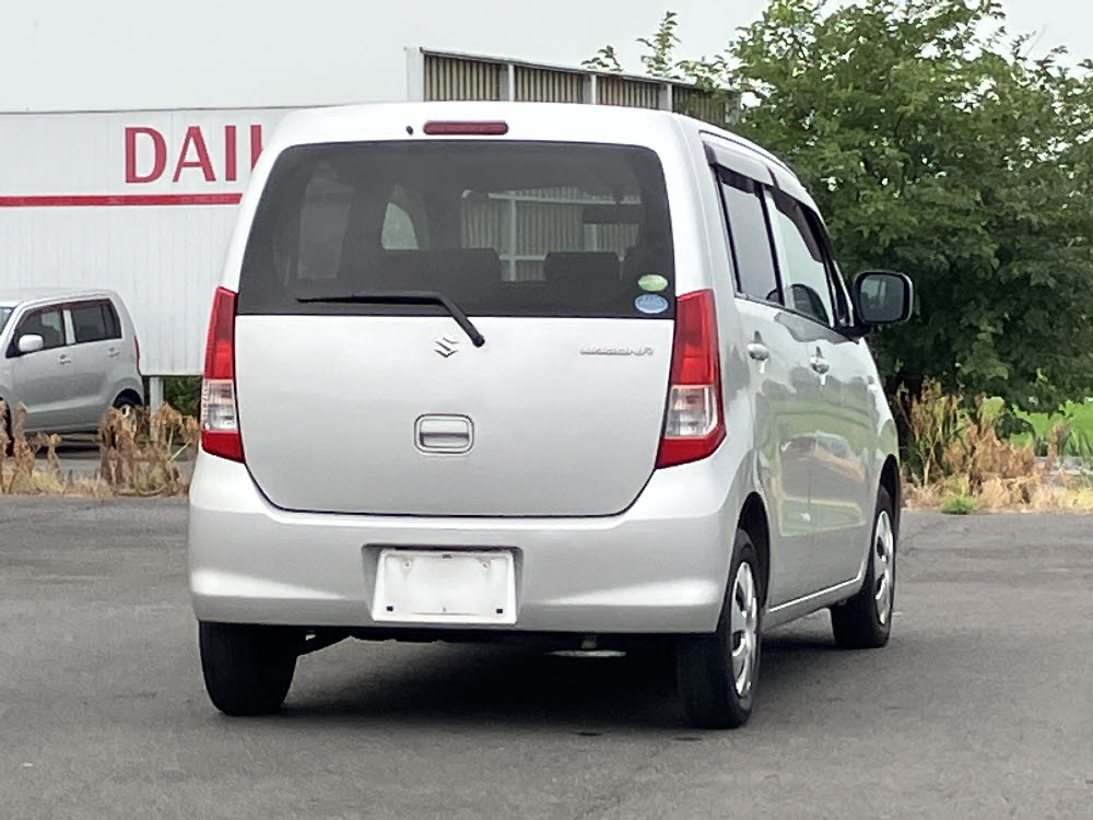 スズキ ワゴンR FX4枚目
